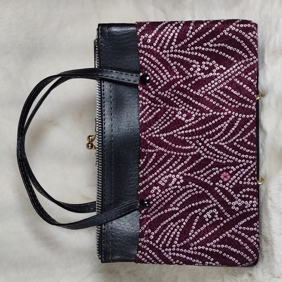 Cute Little Mini Bag - Picture 2 of 6